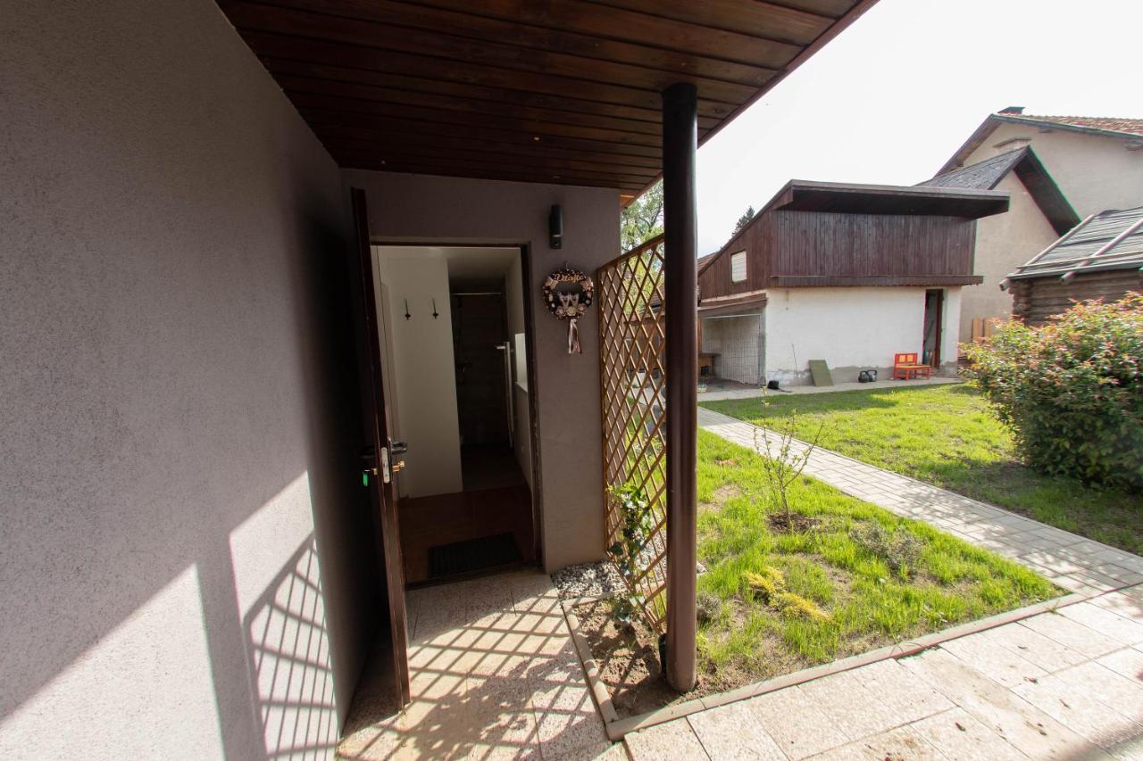 شقة Privat Vcelka Liptovský Mikuláš المظهر الخارجي الصورة